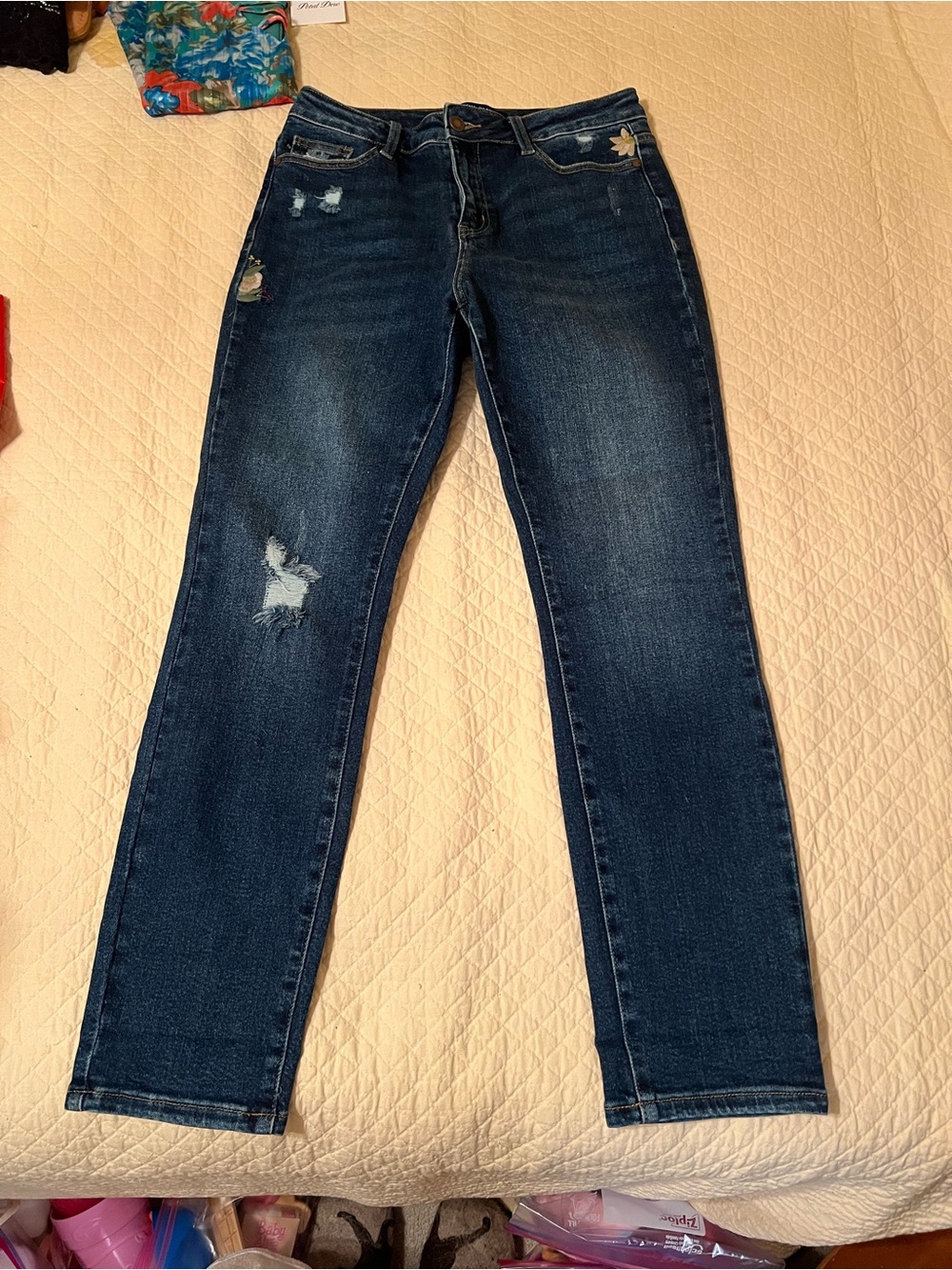 Judy Blue Medium-Dark Blue Straight Leg Jeans with Distressed Accents